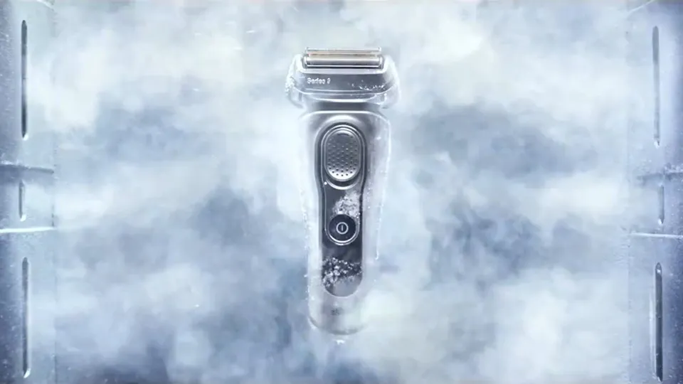 Still from the spot BRAUN – SERIES 9 · ENGINEERING