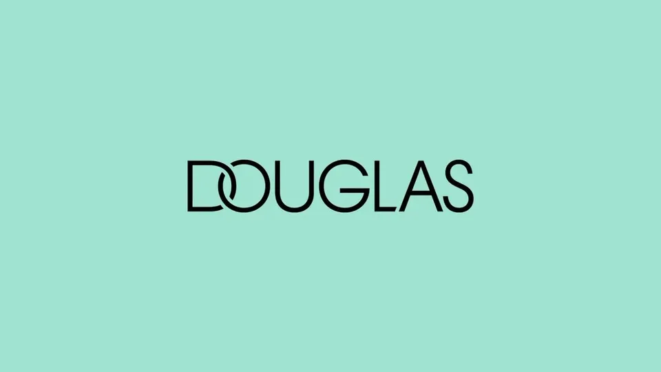 Still from the spot DOUGLAS – WOMEN'S DAY