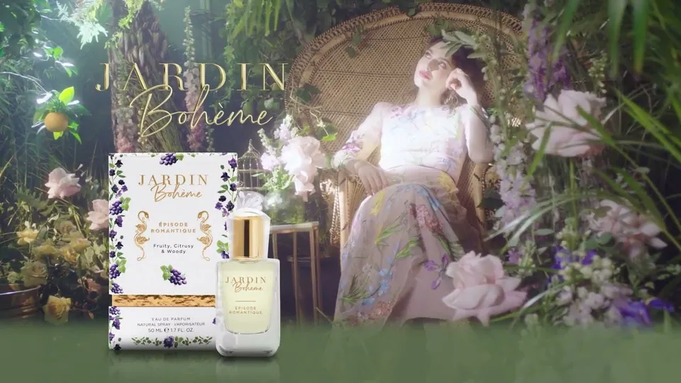 Still from the spot DOUGLAS · JARDIN BOHÈME – DELIGHTFUL SCENTS